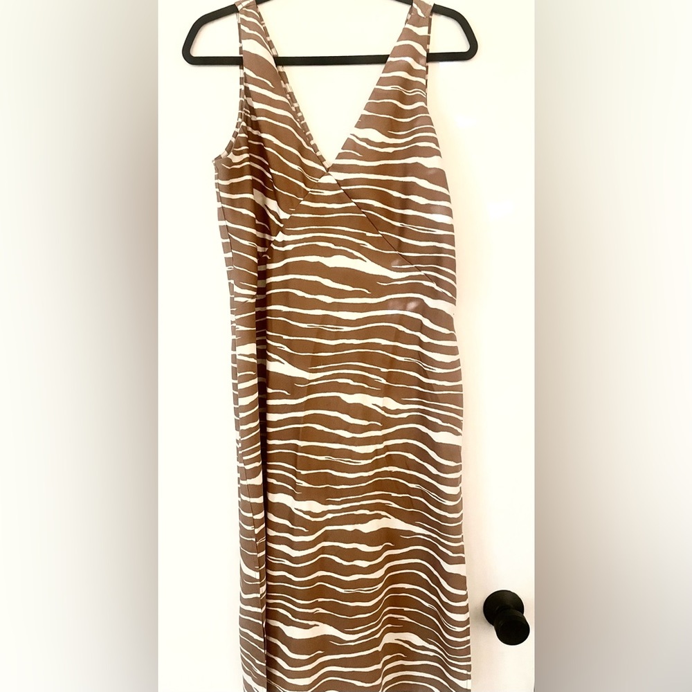 A New Day Brown Zebra Stripe Satin Slip Dress w/ V-Neck- Size Large - Picture 2 of 4